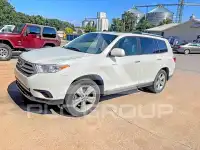 2011 Toyota Highlander photo