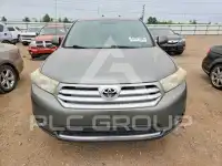2011 Toyota Highlander фото