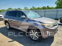 2011 Toyota Highlander фото
