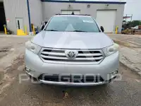 2011 Toyota Highlander photo