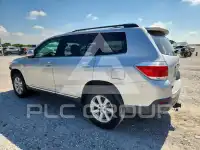 2011 Toyota Highlander photo