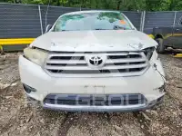 2011 Toyota Highlander фото