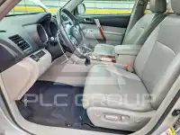 2011 Toyota Highlander photo