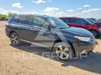 2011 Toyota Highlander photo