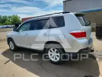 2011 Toyota Highlander фото