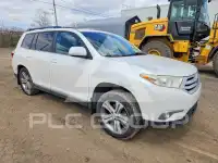 2011 Toyota Highlander photo