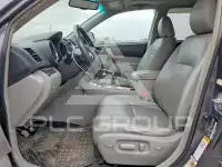 2011 Toyota Highlander фото