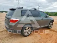 2011 Toyota Highlander фото