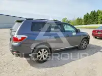 2011 Toyota Highlander фото