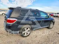 2011 Toyota Highlander photo