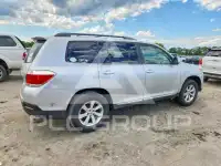 2011 Toyota Highlander photo
