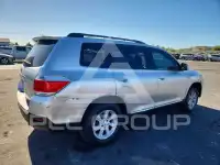 2011 Toyota Highlander photo