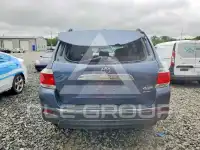 2011 Toyota Highlander photo