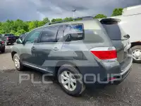 2011 Toyota Highlander photo