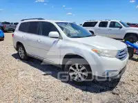 2011 Toyota Highlander photo