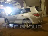 2011 Toyota Highlander фото