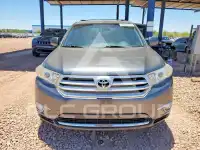 2011 Toyota Highlander photo