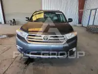 2011 Toyota Highlander photo