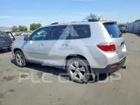 2011 Toyota Highlander фото