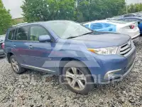 2011 Toyota Highlander photo