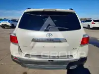 2011 Toyota Highlander фото