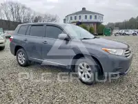 2011 Toyota Highlander photo