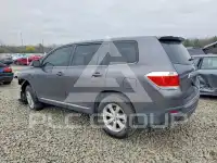 2011 Toyota Highlander photo