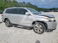 2011 Toyota Highlander фото
