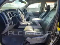 2011 Toyota TUNDRA photo