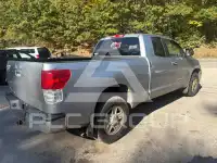 2011 Toyota TUNDRA photo