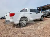 2011 Toyota TUNDRA фото