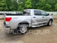 2011 Toyota TUNDRA фото