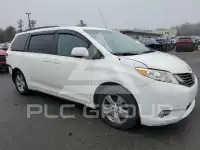 2011 Toyota SIENNA фото