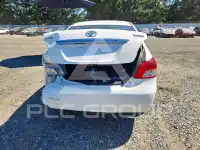 2011 Toyota YARIS фото