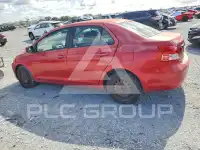 2011 Toyota YARIS фото