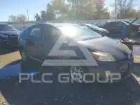 2011 Toyota PRIUS фото