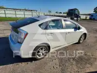 2011 Toyota PRIUS photo