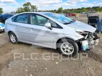 2011 Toyota PRIUS фото