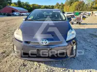 2011 Toyota PRIUS фото