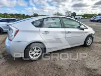 2011 Toyota PRIUS фото