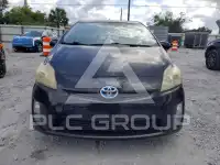 2011 Toyota PRIUS фото