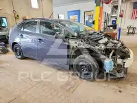 2011 Toyota PRIUS фото