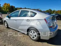 2011 Toyota PRIUS фото