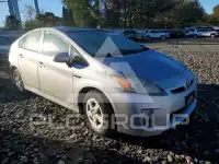 2011 Toyota PRIUS фото