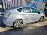 2011 Toyota PRIUS фото
