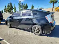 2011 Toyota PRIUS фото
