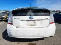 2011 Toyota PRIUS фото