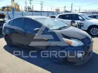 2011 Toyota PRIUS фото