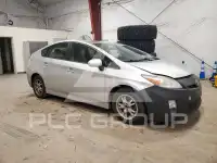 2011 Toyota PRIUS фото