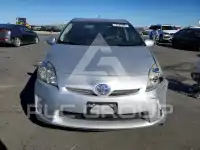 2011 Toyota PRIUS фото